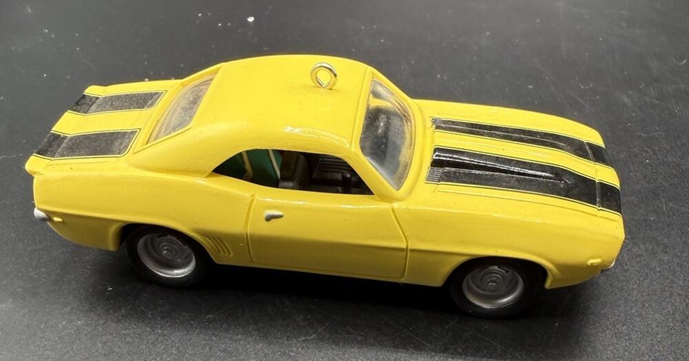 HALLMARK ORNAMENT 1969 Z28 Chevy Camaro Yellow Chevrolet CHRISTMAS No Box LO22